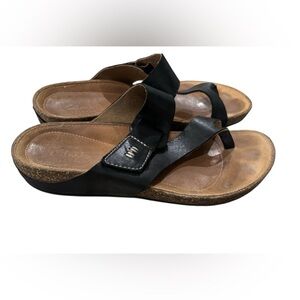 Clarks Artisan Perri Coast Black Sandals Women 6